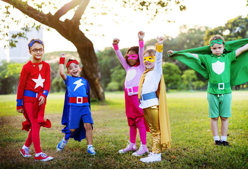 10 Benefits of Playing Dress-Ups for Child Development!